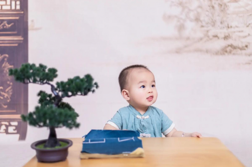 鄢陵宝宝什么时候攒肚